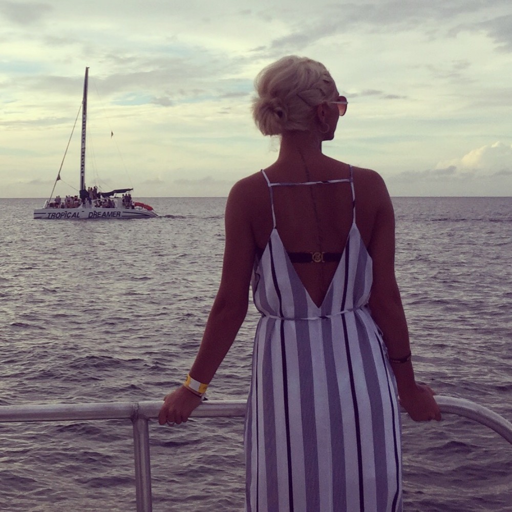 Meet your Posher, Lauren